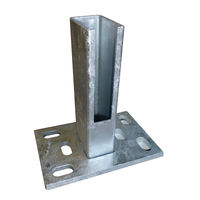 Montagefuß 150x100x8 mm zum Aufdübeln verz. für Rechteckrohrpfahl 60x40 mm