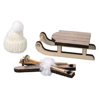 Holz Schlitten + Ski + Mütze sort 3St