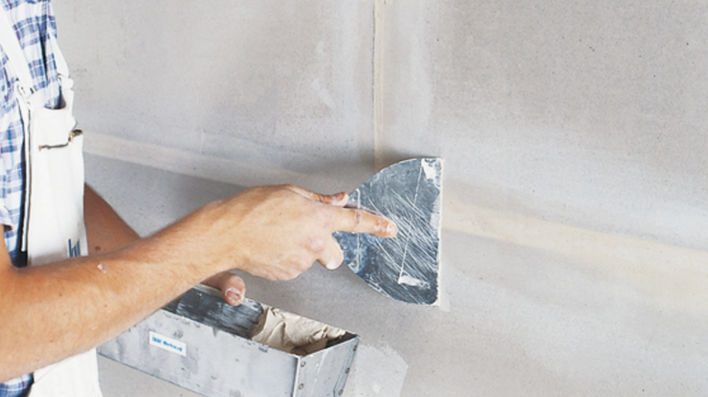 Verspachtelung der Fugen