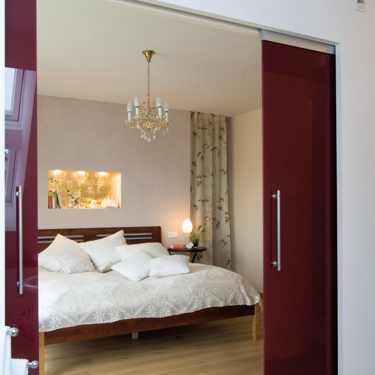 Doppel-Schiebetuer zum Schlafzimmer
