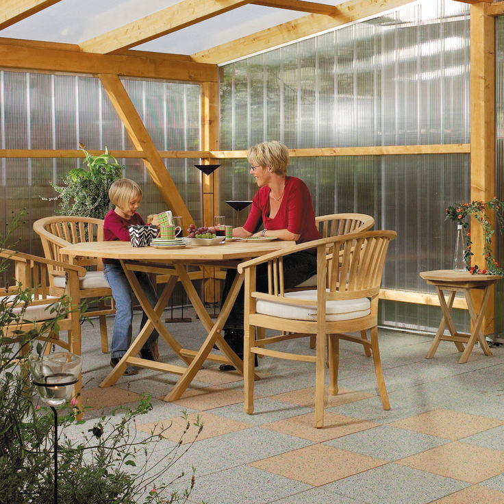 Terrasse mit Ueberdachung
