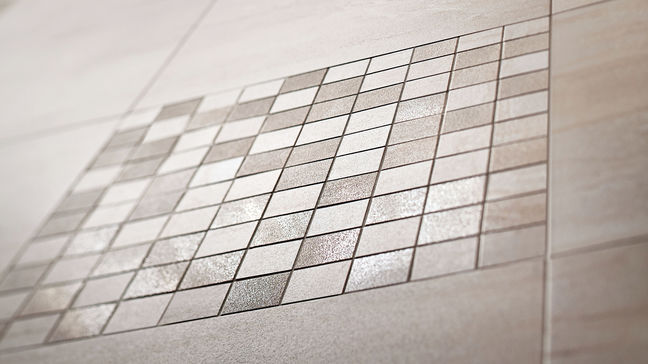 Bodenfliesen-Mosaik im Badezimmer
