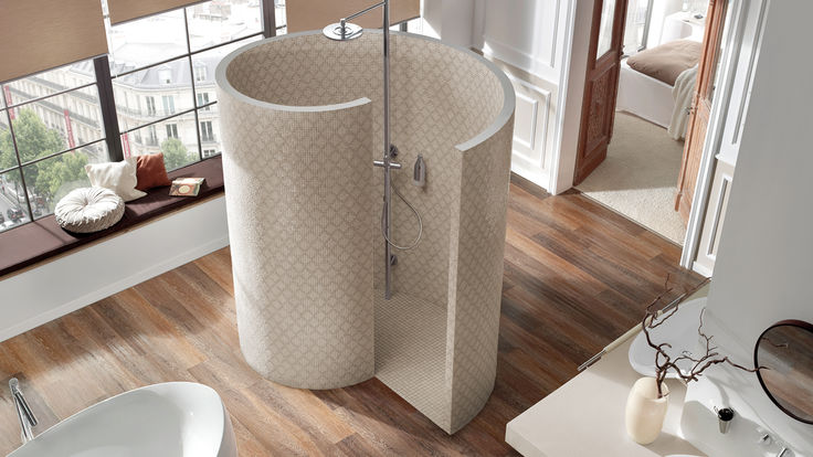 Bad mit Schnecken-Dusche